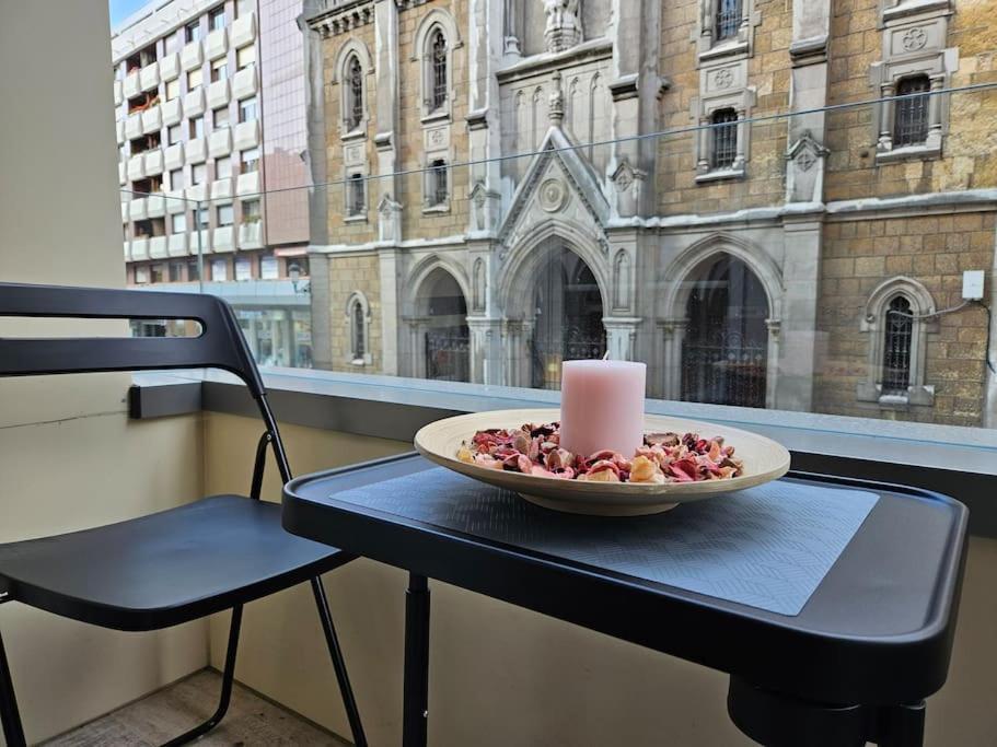 636A Gran Apartamento En Pleno Centro Oviedo Zewnętrze zdjęcie
