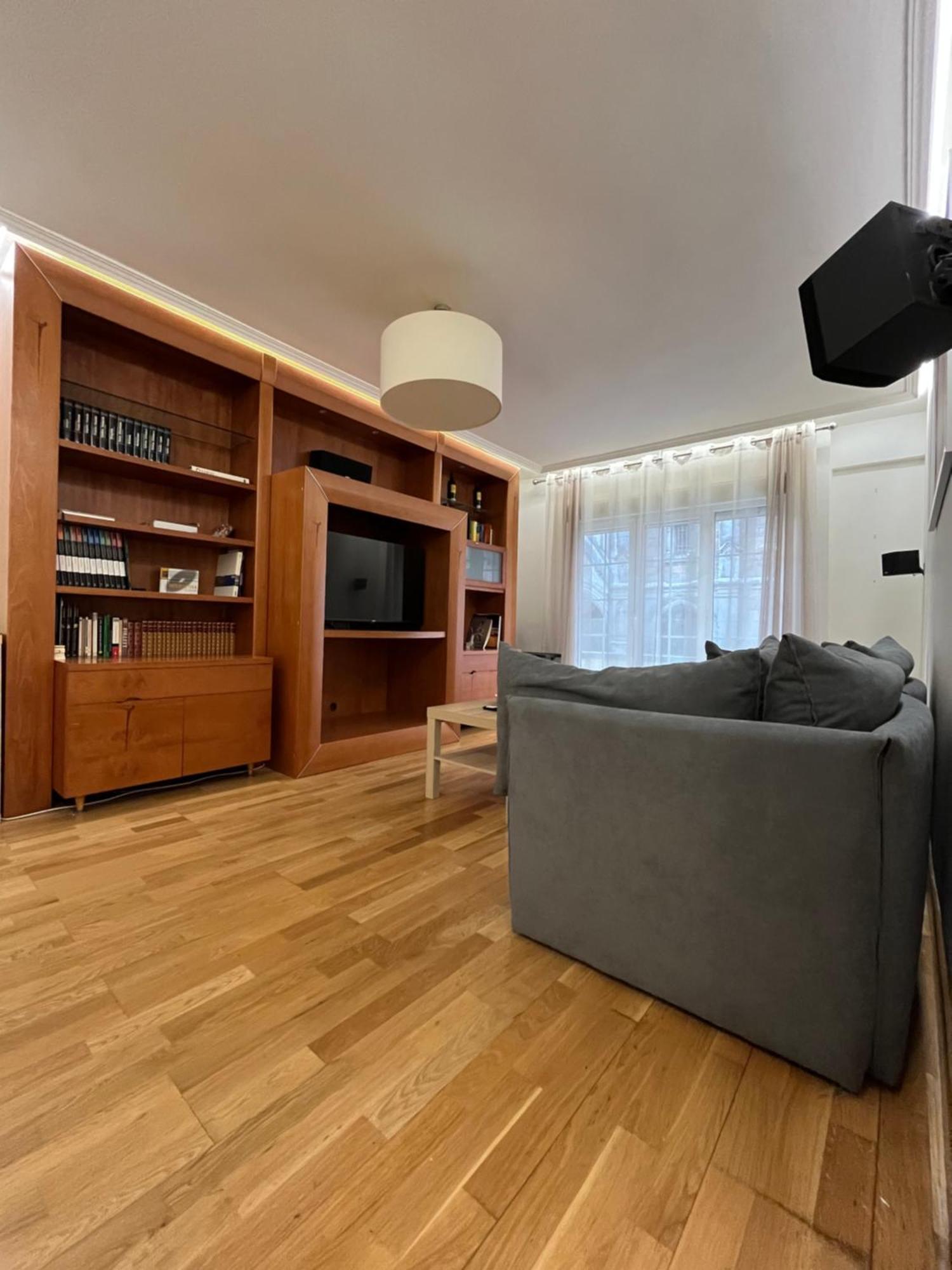 636A Gran Apartamento En Pleno Centro Oviedo Zewnętrze zdjęcie